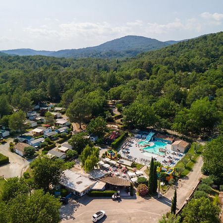 Camping Domaine Villa Verde Callas Buitenkant foto