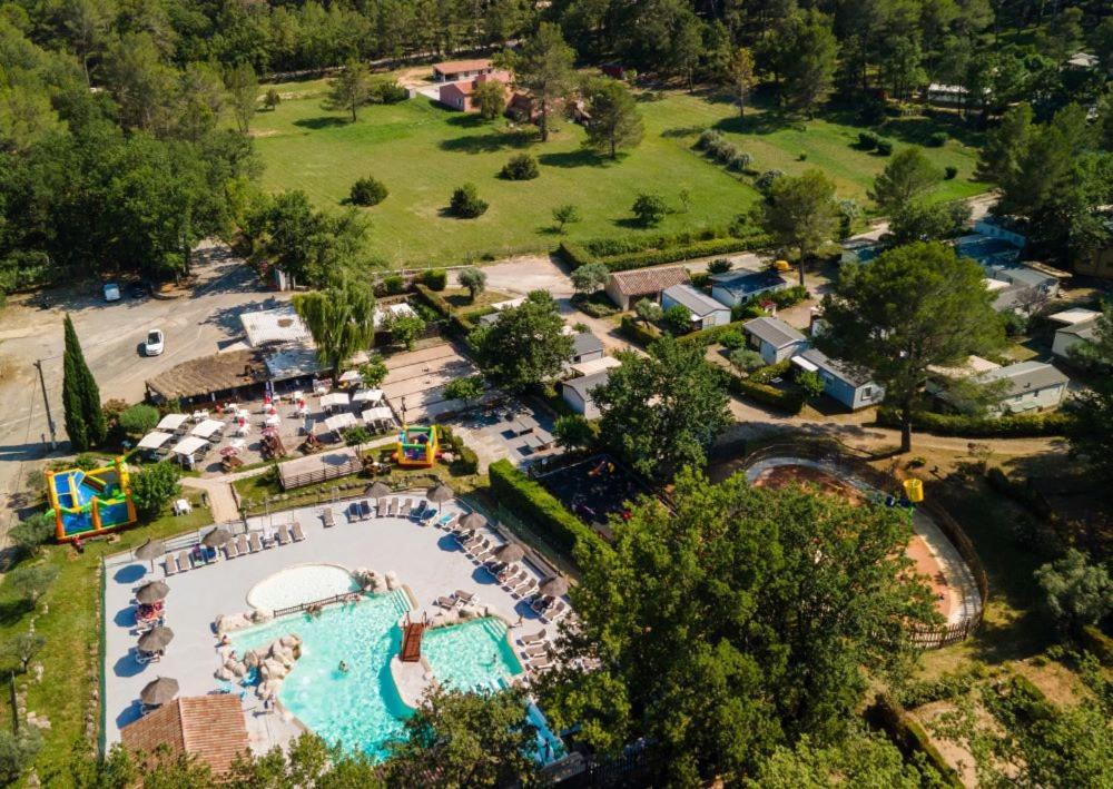 Camping Domaine Villa Verde Callas Buitenkant foto